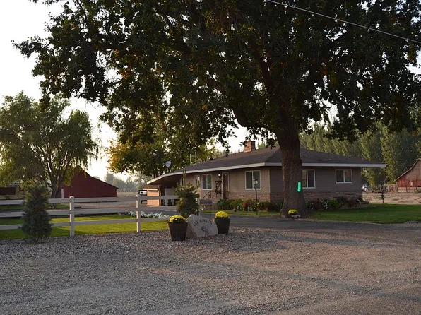 10565 Iowa Ave, Payette, ID 83661