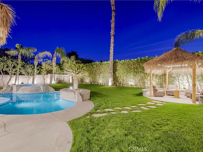 68135 Tachevah Dr — Photo 36