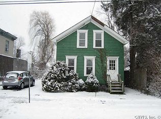 105 W 1st St, East Syracuse, NY 13057