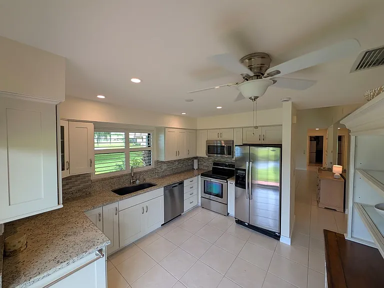 3744 SW Quail Meadow Trl #B — Photo 14