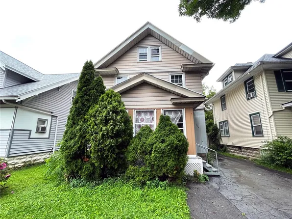 230 Bidwell Ter, Rochester, NY 14613