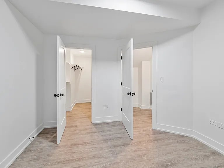 3517 N Reta Ave #1R — Photo 13
