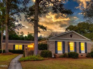 201 Larcom Ln, Griffin, GA 30224