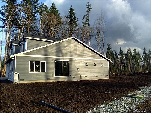 4th image of 19124 86th Dr NW