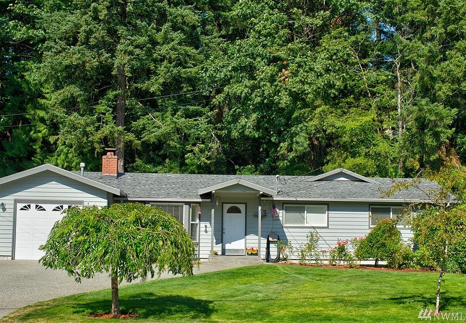 1st image of 10520 NE 133rd Pl