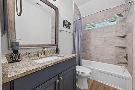 51 Banbury Ct — Photo 22