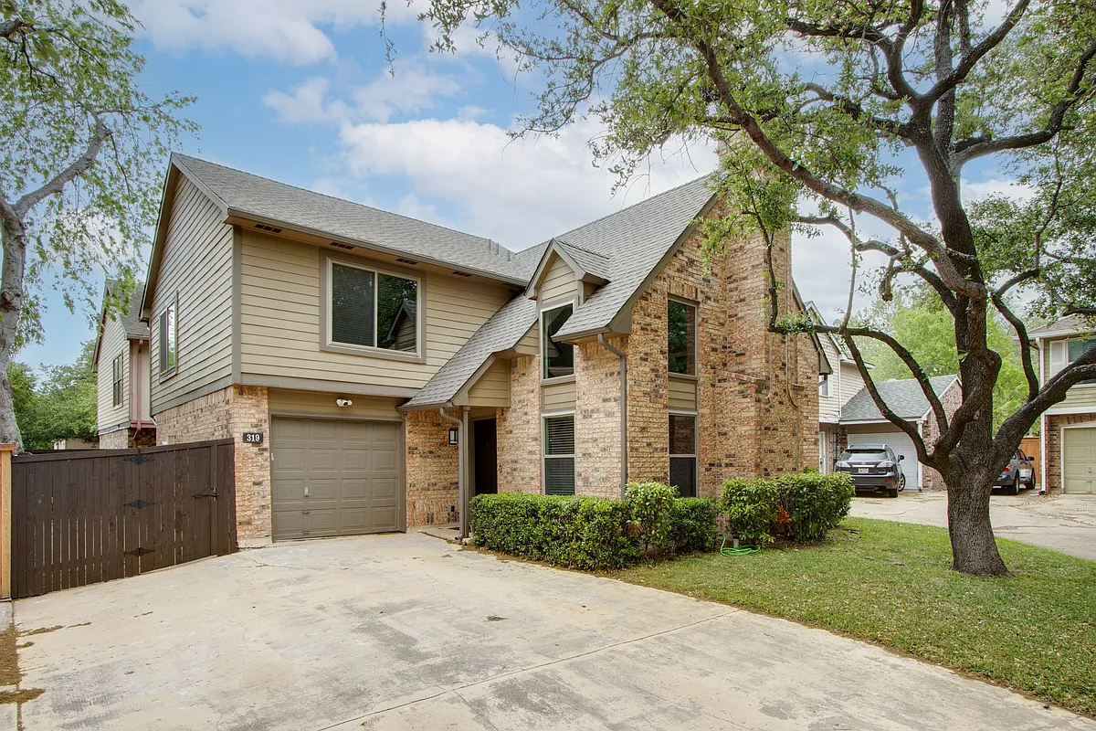 Building Photo - 319 Stoneledge