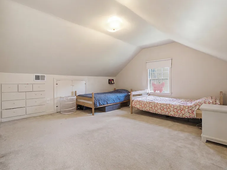 7322 Edmonston Rd — Photo 31