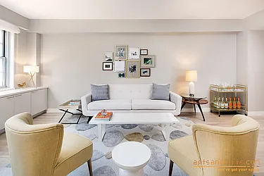 Rented by aptsandlofts.com