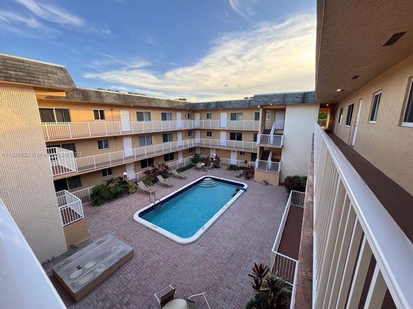 7910 Taft St APT 304