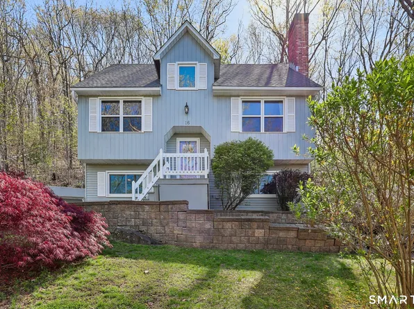 16 Fox Road, Plainville, CT 06062
