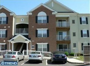937 Cedar Ct, New Brunswick, NJ 08901