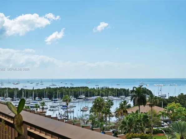 2901 S Bayshore Dr APT 8E, Miami, FL 33133
