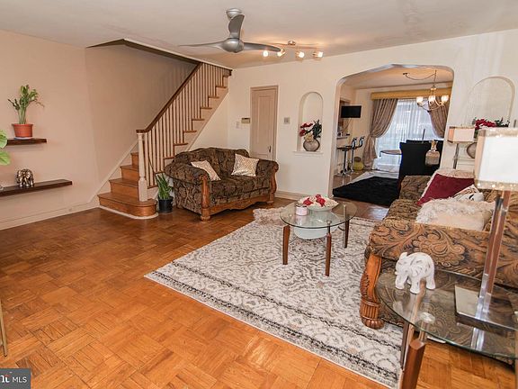 5th image of 2936 Longshore Ave
