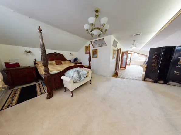 2112 Avenue L image 5 of 23