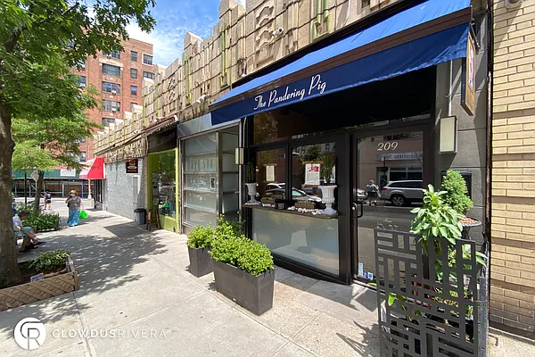 Sold by Cooper & Cooper Real Estate | media 31