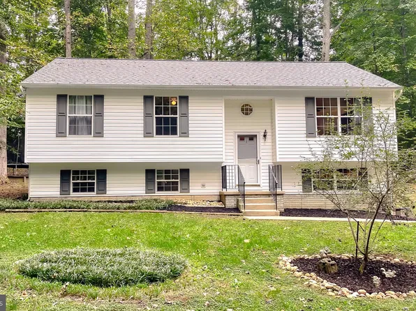 37284 Tanyard Dr, Mechanicsville, MD 20659