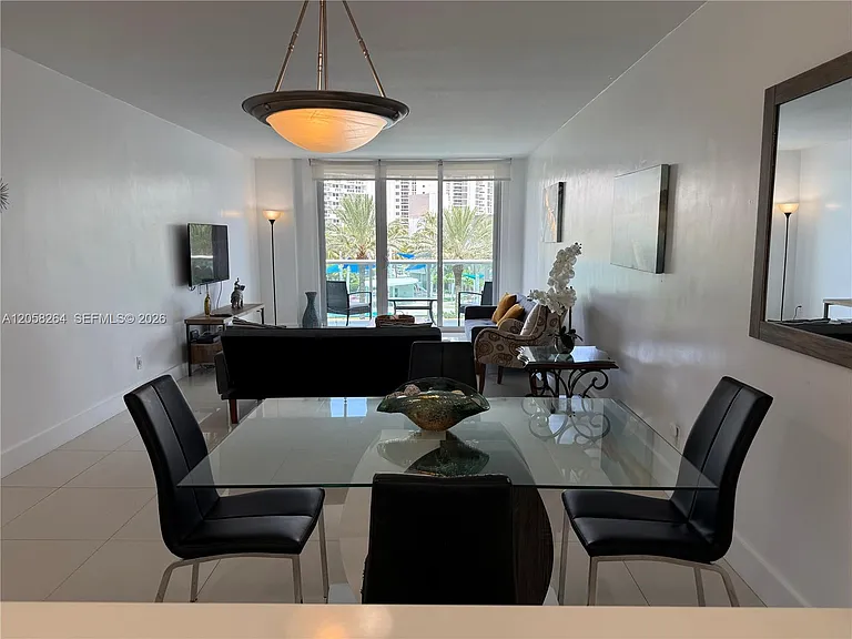 19370 Collins Ave #423 — Photo 6