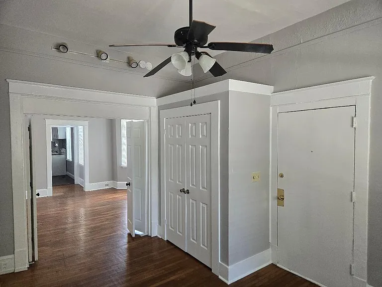 415 Pettigru St #1 — Photo 18