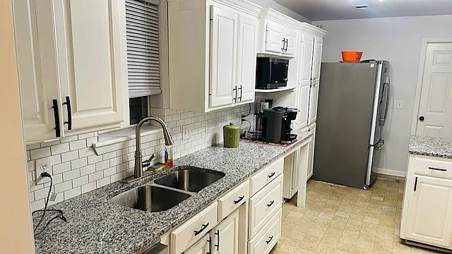 308 Echo Ln — Photo 9
