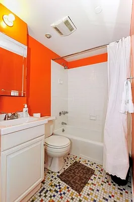 Rented by Eisenberg Exclusives | media 54