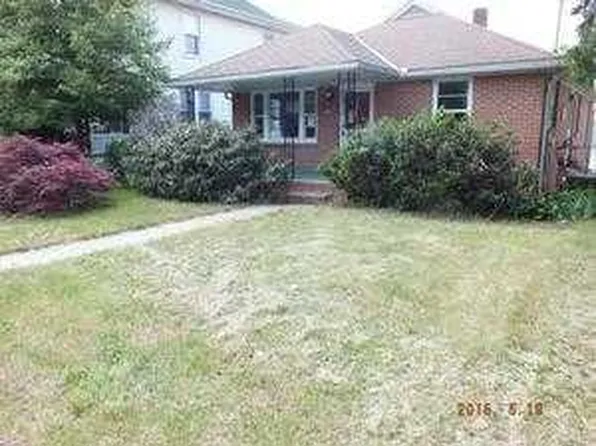 24 S Constitution Ave, New Freedom, PA 17349
