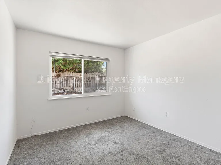 4181 Galbar St — Photo 33