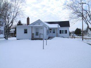 822 Steele St, Algoma, WI 54201