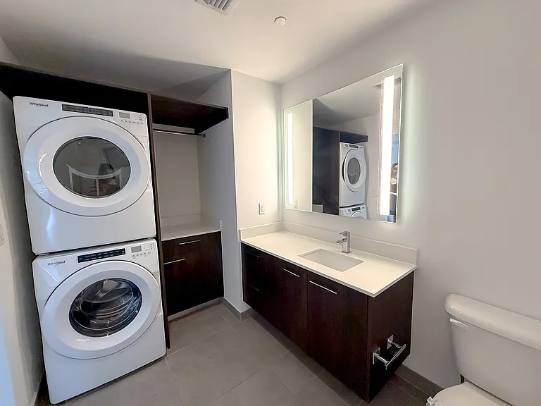 137 N Miami Ave #S — Photo 4