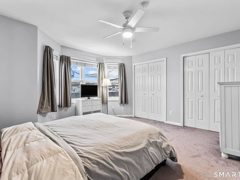 31 High St #4-2C — Photo 17