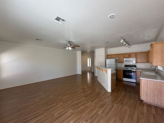 5th image of 6813 Anteus Ct