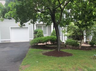56 Manor Sq, Sparta, NJ 07871