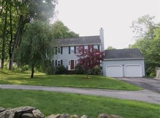 73 Grove St, Shrewsbury, MA 01545