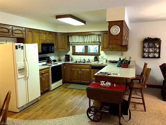 4th image of 107 Oakmont Dr