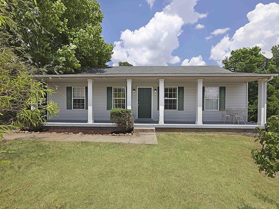 1st image of 1014 Deerfield Dr