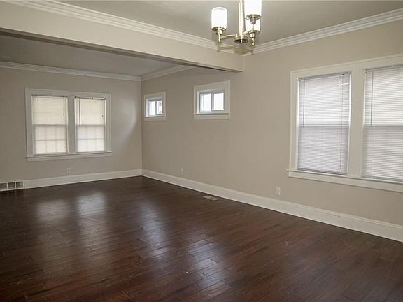 4th image of 863 Lecona Dr