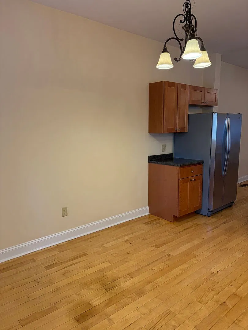 214 North Ave — Photo 2