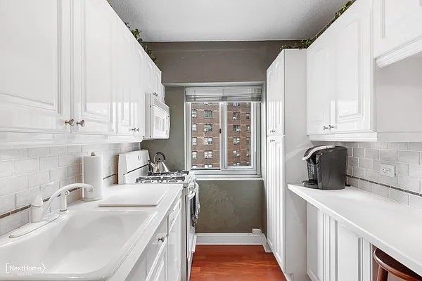 Sold by NextHome Residential | media 7