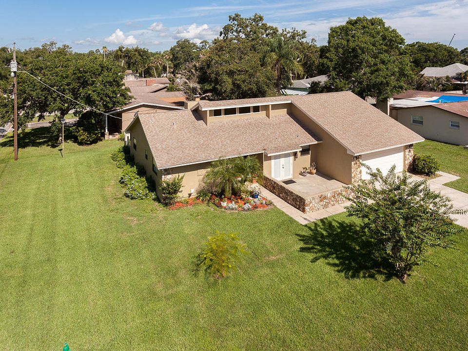 1st image of 1239 Royal Birkdale Cir