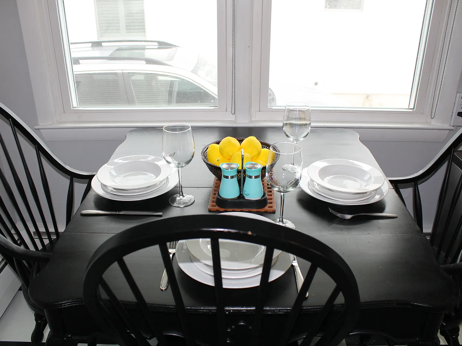 3 bed, 1400 sqft, $1,500 — Photo 2