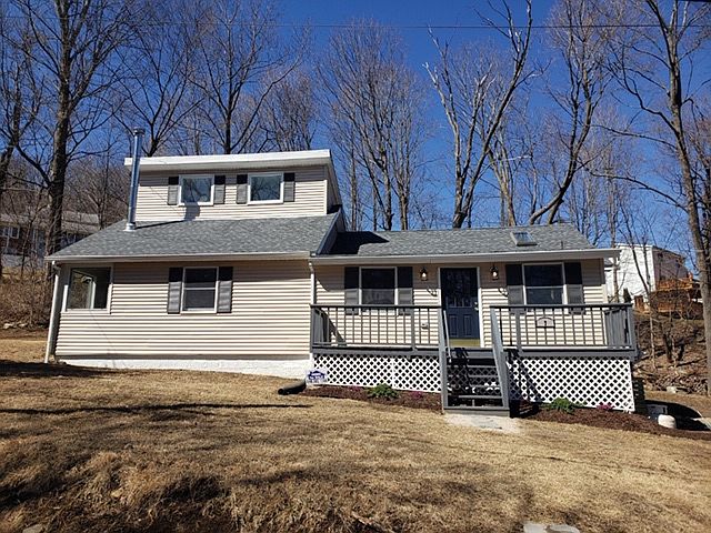 1st image of 7 Worthington Dr W