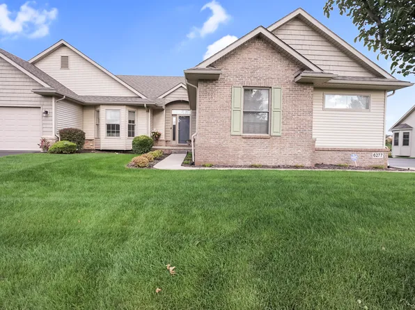 6277 Northridge Woods Dr, Brighton, MI 48116
