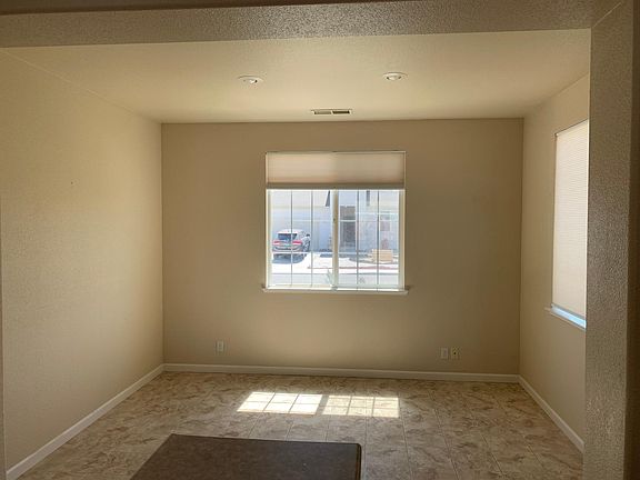Dining Room Off Kitchen