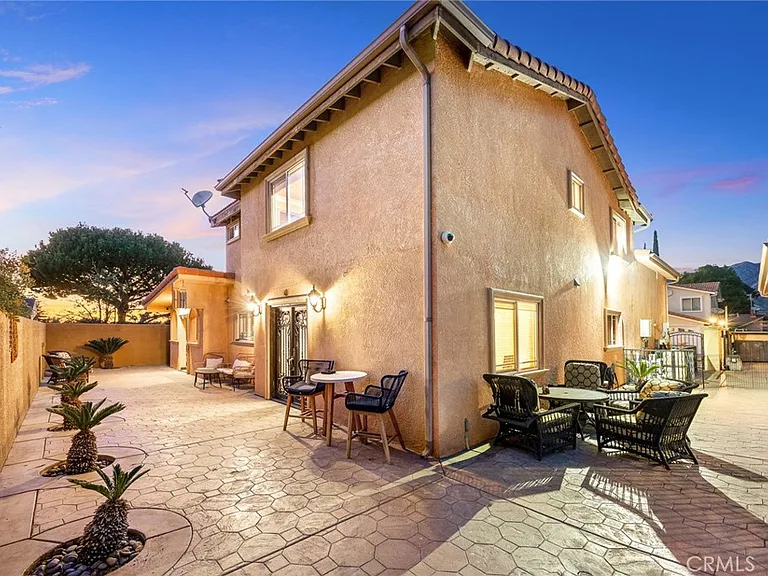 10610 Oak Tree Way — Photo 42