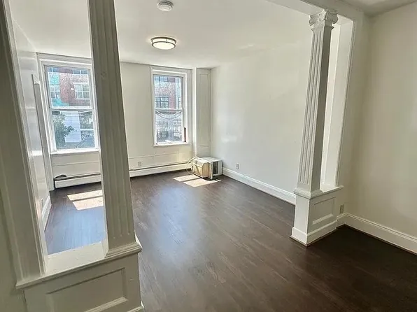 340 2nd Street image 1 of 8
