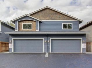 2990 Lois Dr, Anchorage, AK 99517