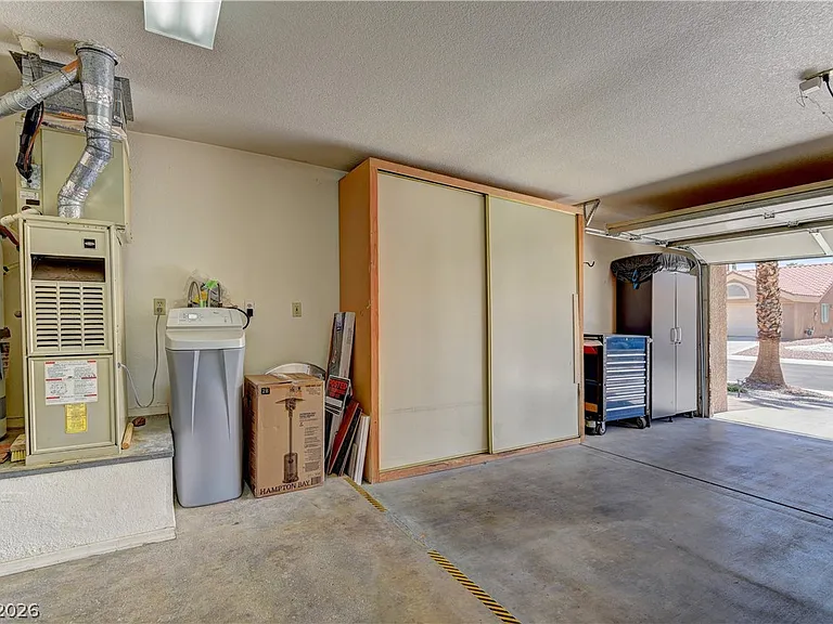 8912 Signal Terrace Dr — Photo 20