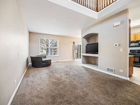 4th image of 589 S Jade Ln