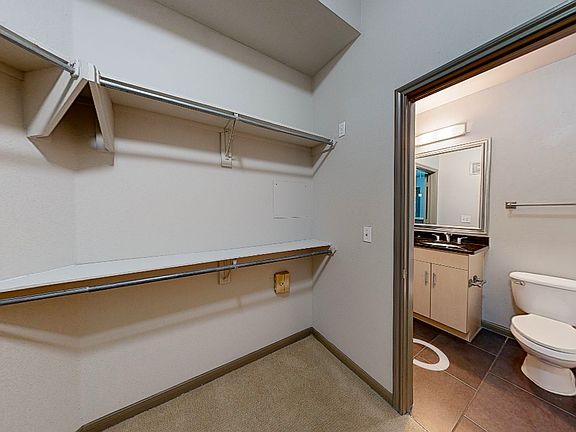 4th image of 211 Walter Seaholm Dr #2825014