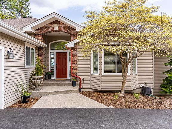 3rd image of 4710 E Tamarisk Ln
